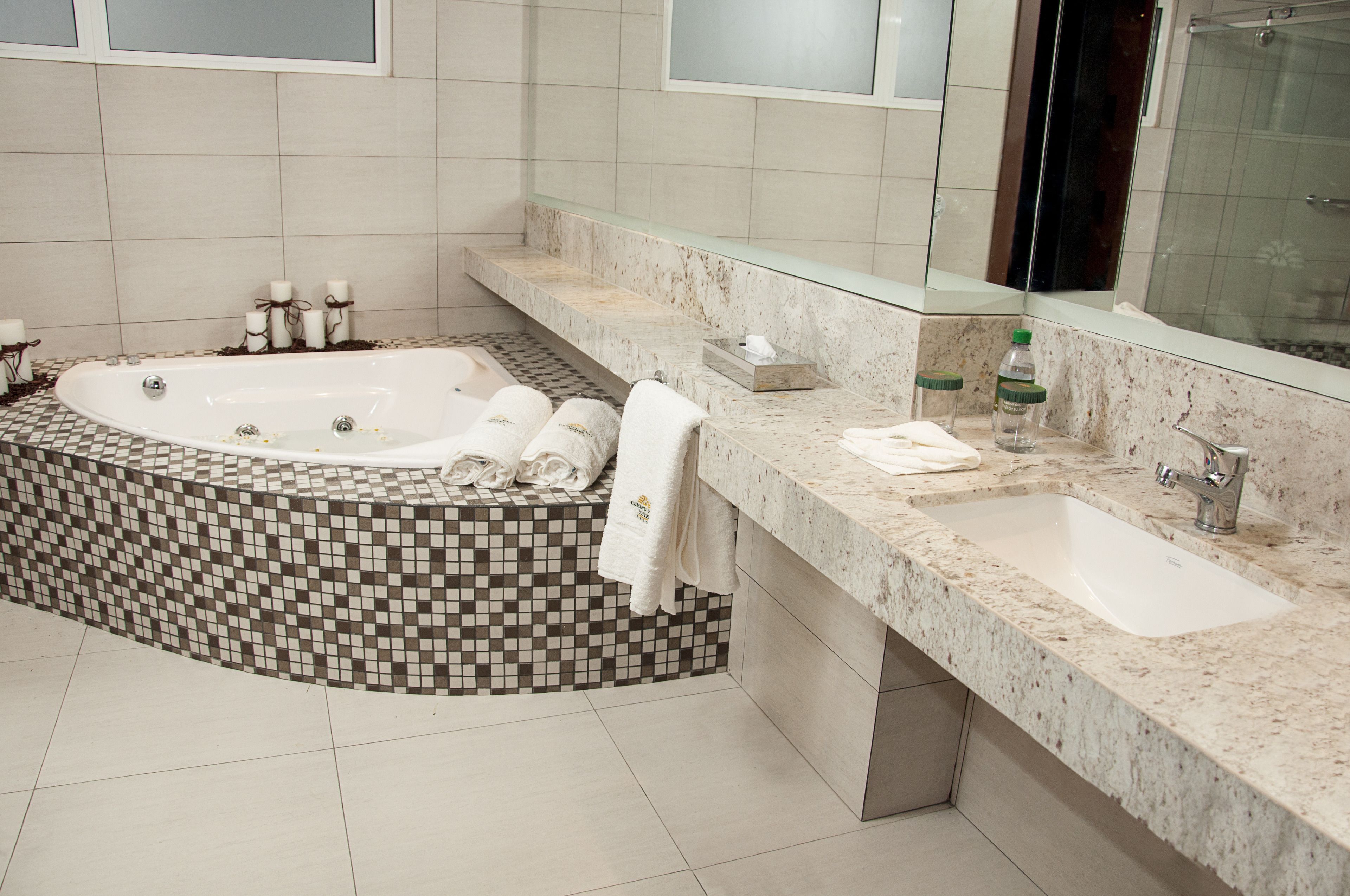 premium suite | bathroom | free toiletries, hair dryer, towels