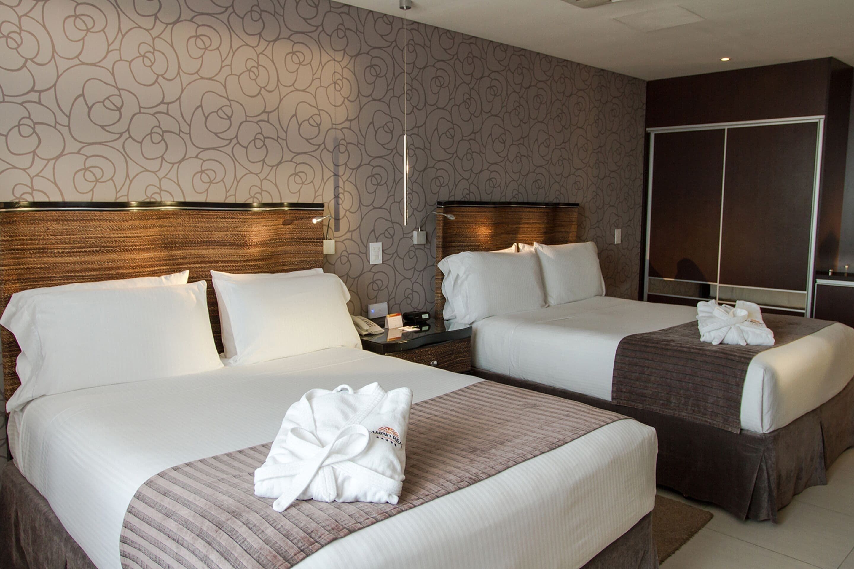 1 bedroom, minibar, in-room safe, desk