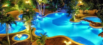 Camino Real Hotel