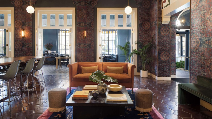 グラデュエート バイ ヒルトン バークレー