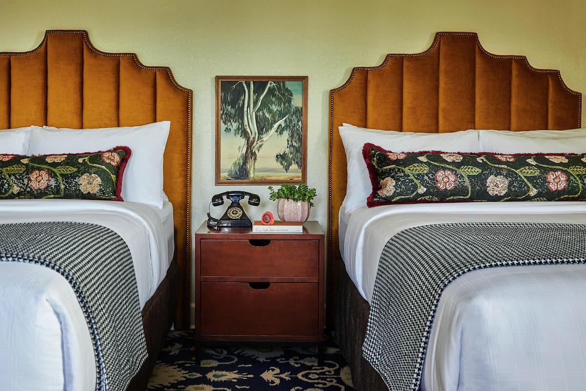 Egyptian cotton sheets, premium bedding, pillowtop beds, in-room safe