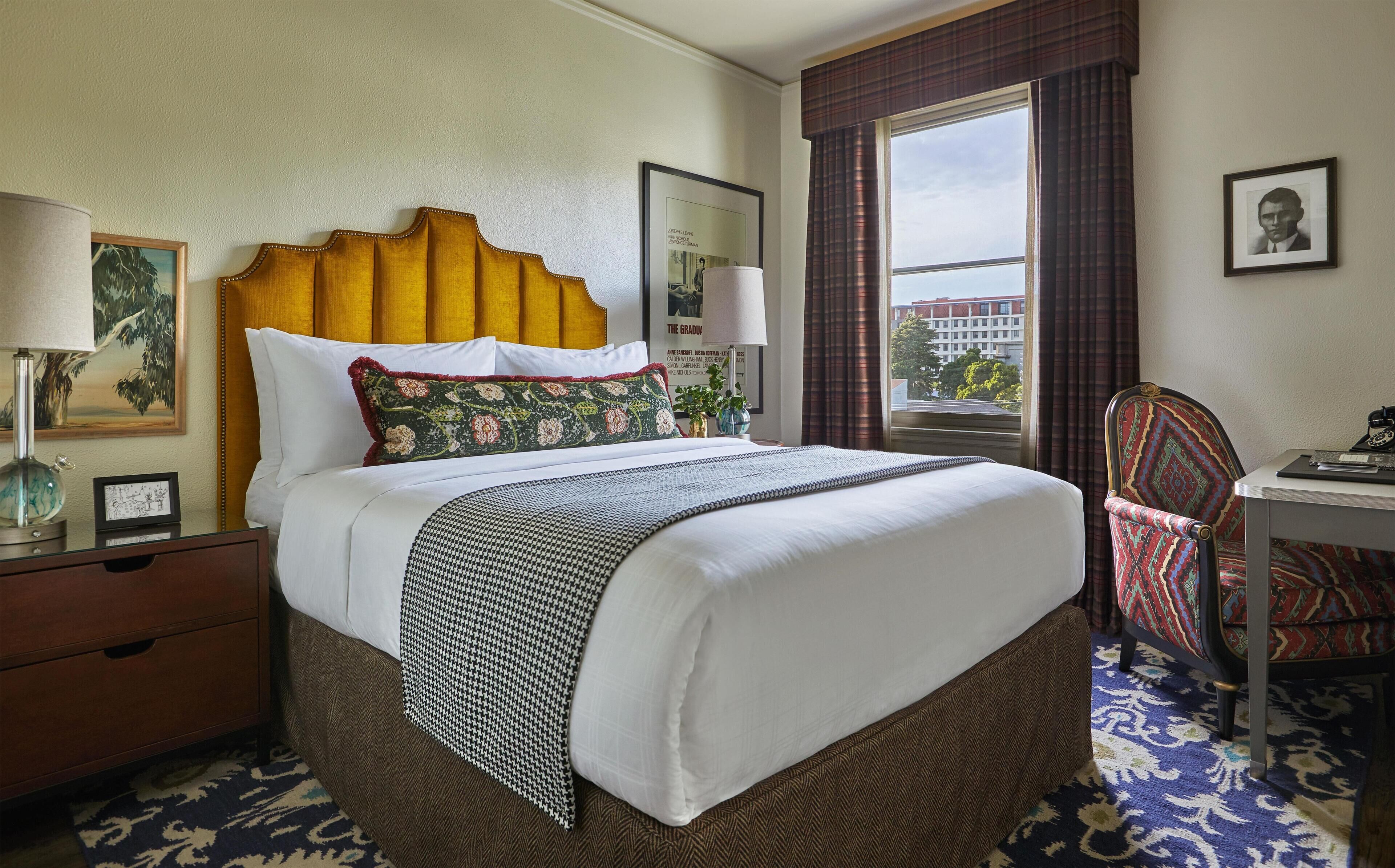 Rom, 1 queensize-seng (Graduate) | Sengetøy i egyptisk bomull og sengetøy av topp kvalitet