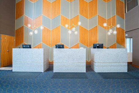 Sandman Signature Mississauga Hotel - Image 29