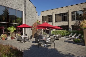 Garden at White Oaks Resort & Spa