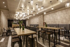 Daily buffet breakfast (USD 8 per person) - 1253 Recoleta Small Hotel (Buenos Aires)