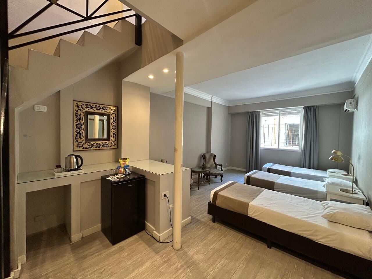 Ropa de cama de alta calidad, cubrecamas y colchones con pillow-top 