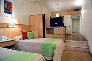 Desk, rollaway beds, free WiFi, alarm clocks