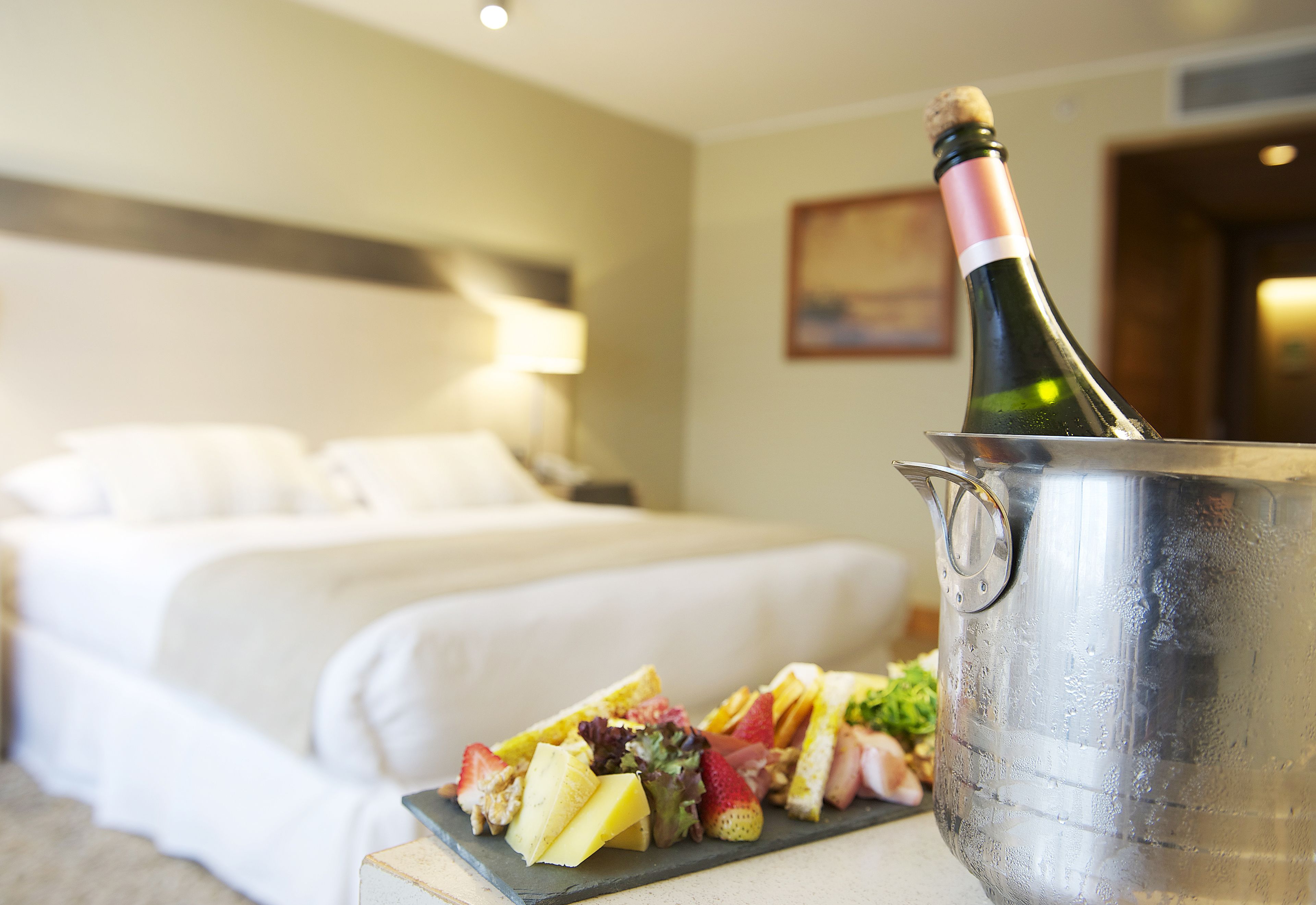 room service – dining