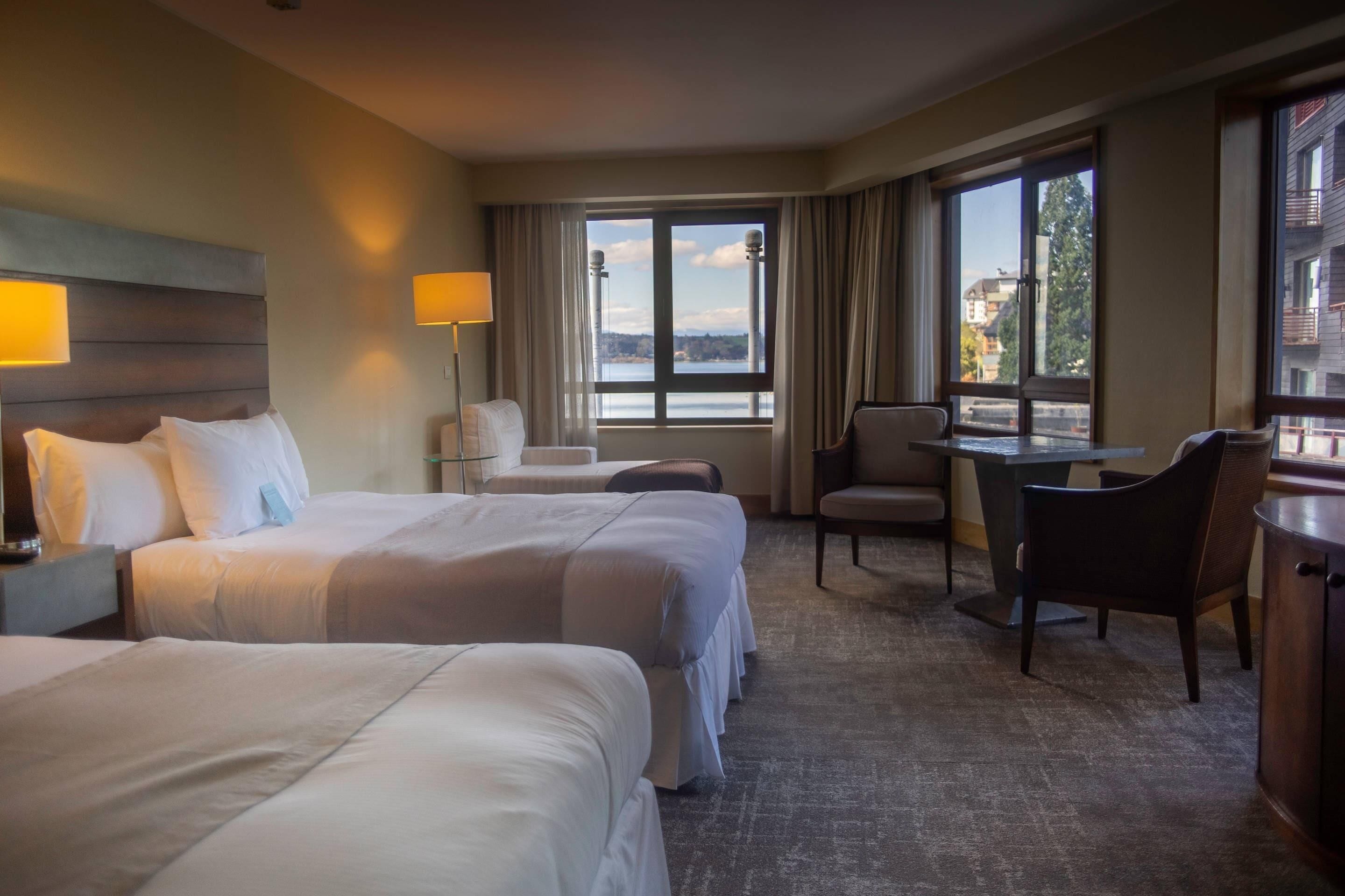 Suite, 2 Queen Beds, Non Smoking (Upgrade) | Minibar, in-room safe, desk, blackout drapes