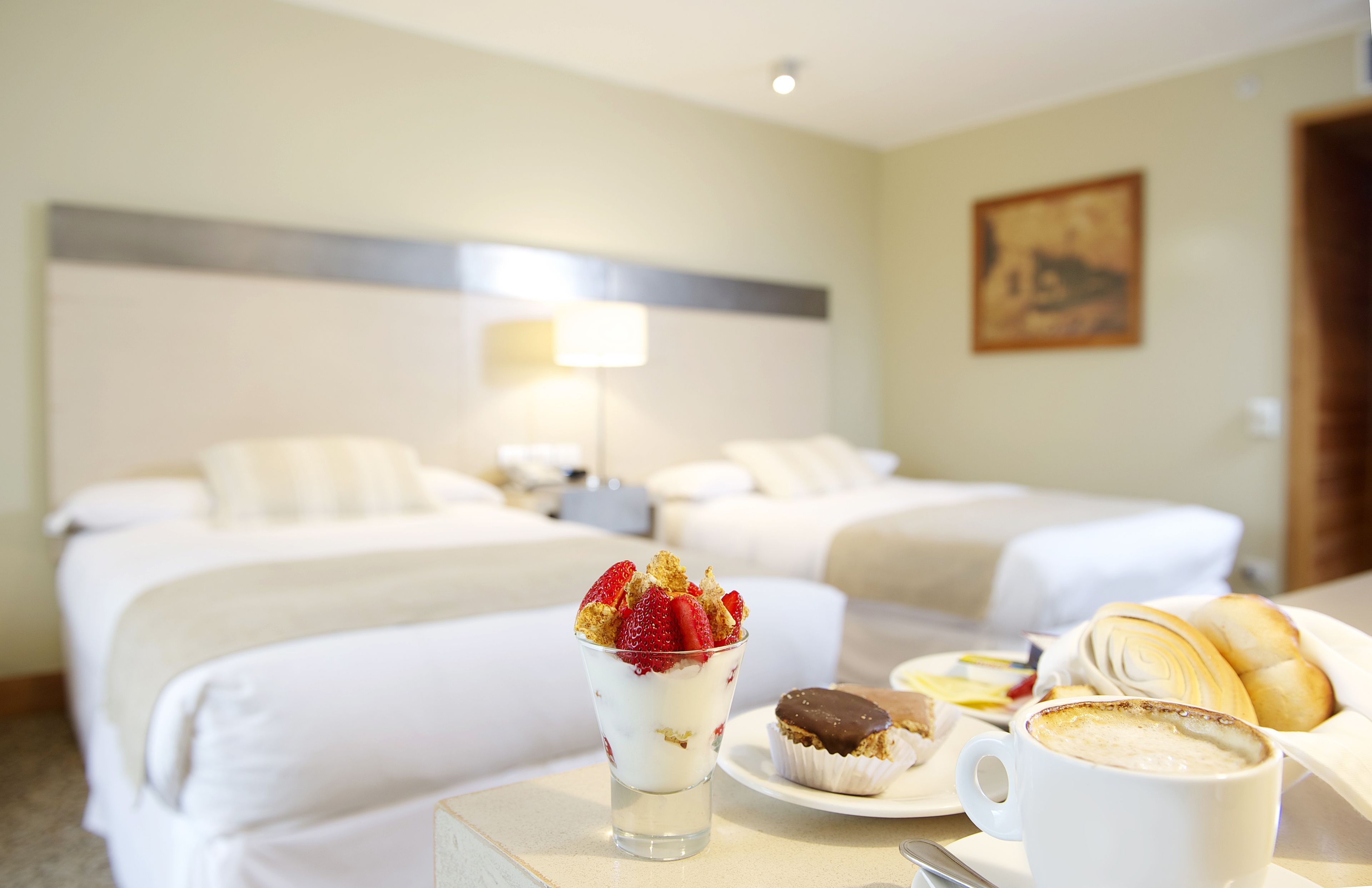 xxx-standard room | room service – dining