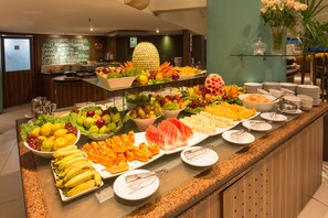 Breakfast, lunch and dinner served  - Hotel Brasil Tropical (Fortaleza)
