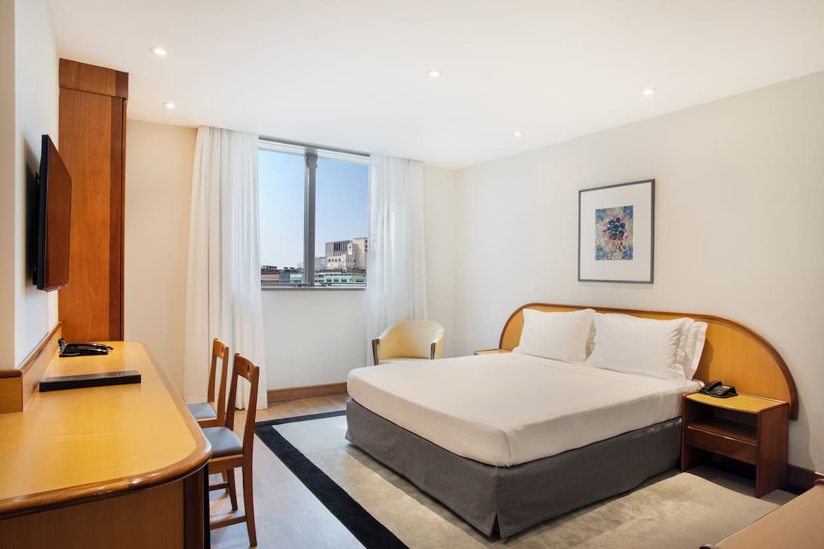 Luxo com Cama Casal | Ausblick vom Zimmer