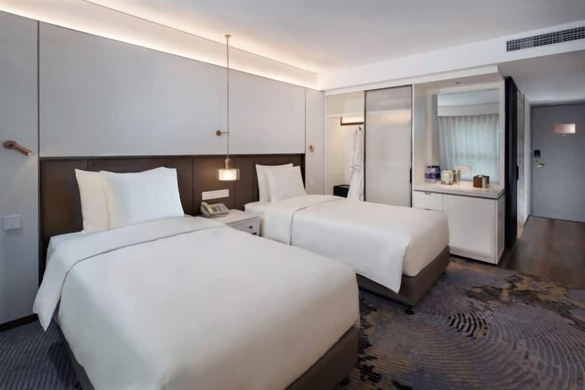 1 dormitorio, ropa de cama de alta calidad, edredones de plumas
