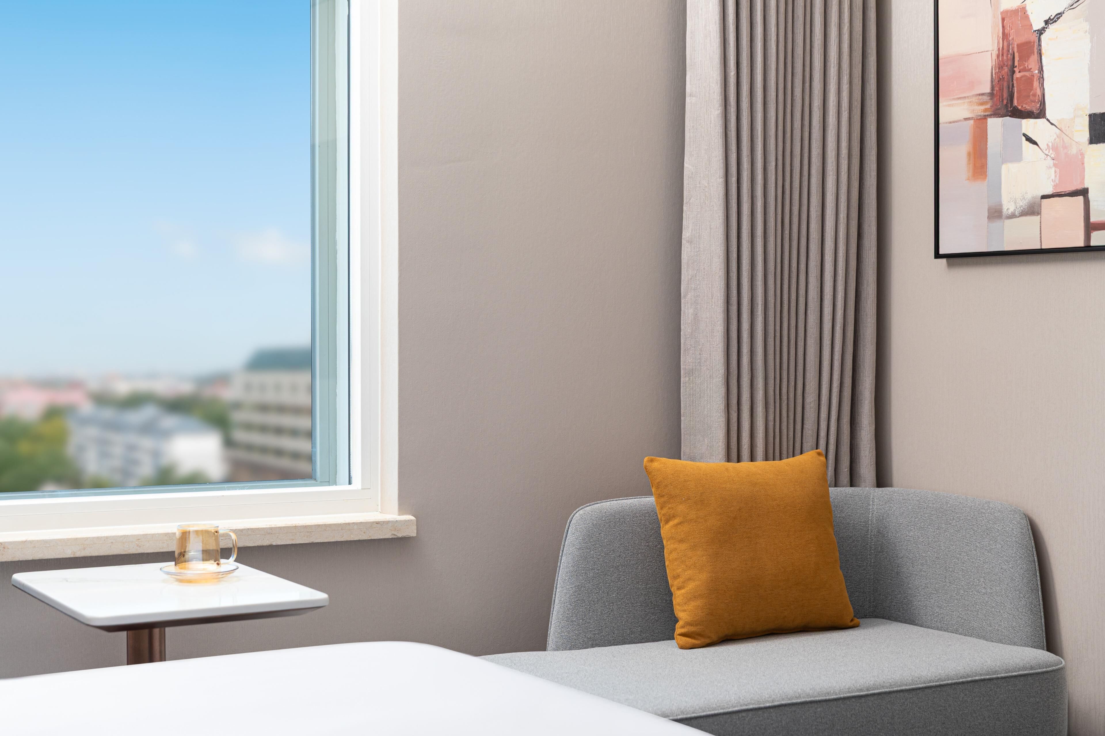 executive suite | 1 bedroom, premium bedding, down duvets, minibar