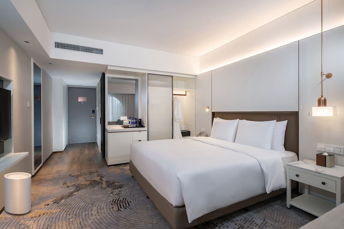 Habitación ejecutiva | 1 dormitorio, ropa de cama de alta calidad, edredones de plumas