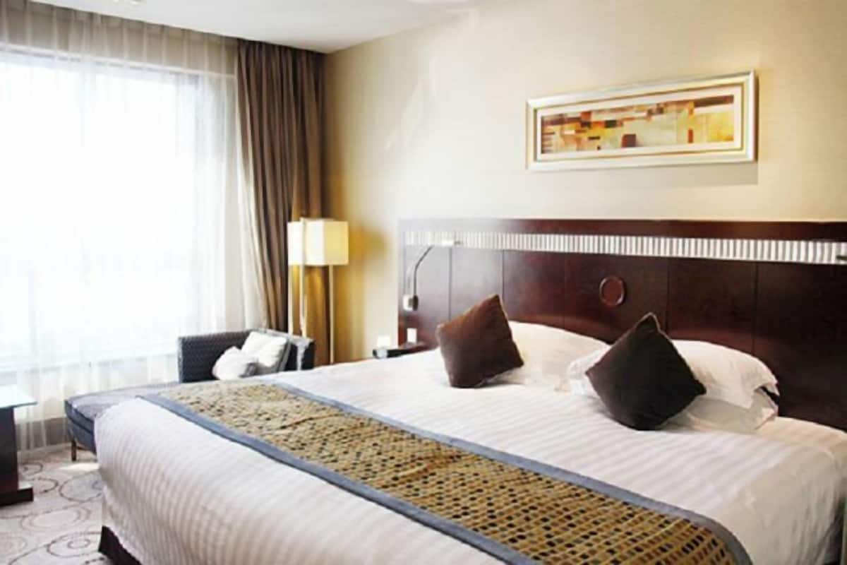 1 chambre, minibar, coffre-fort, bureau