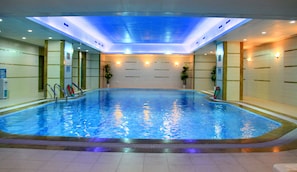 Piscine couverte