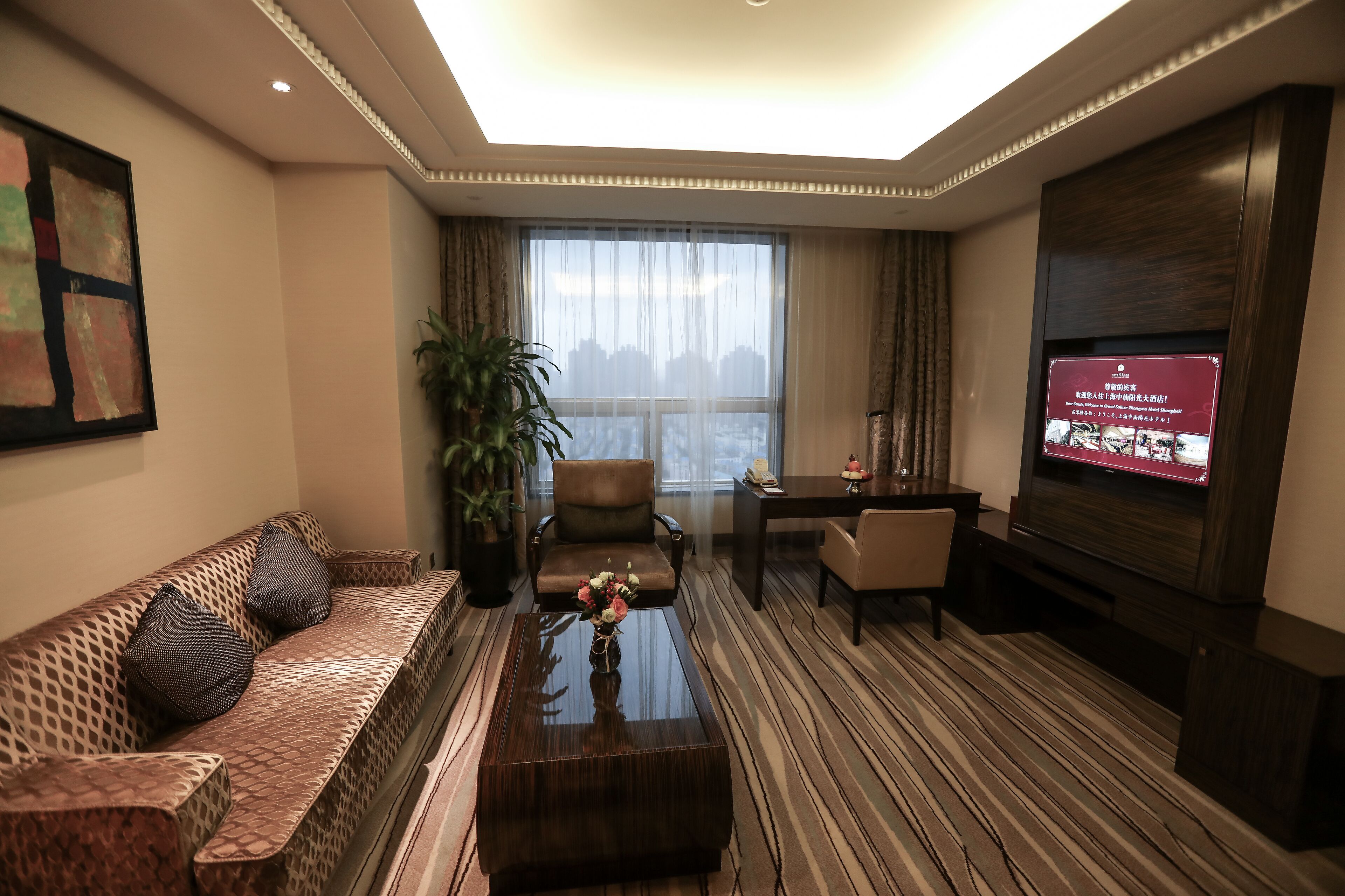 luxury suite | minibar, in-room safe, desk, laptop workspace