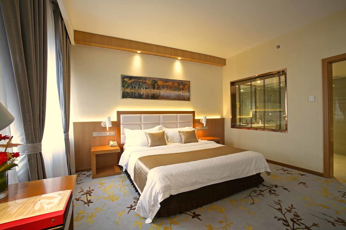 Phòng đôi Tiêu chuẩn | Minibar, két bảo mật tại phòng, màn/rèm cản sáng