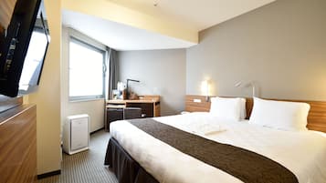 Standard Double Room, Non Smoking | Desk, blackout drapes, iron/ironing board, free WiFi
