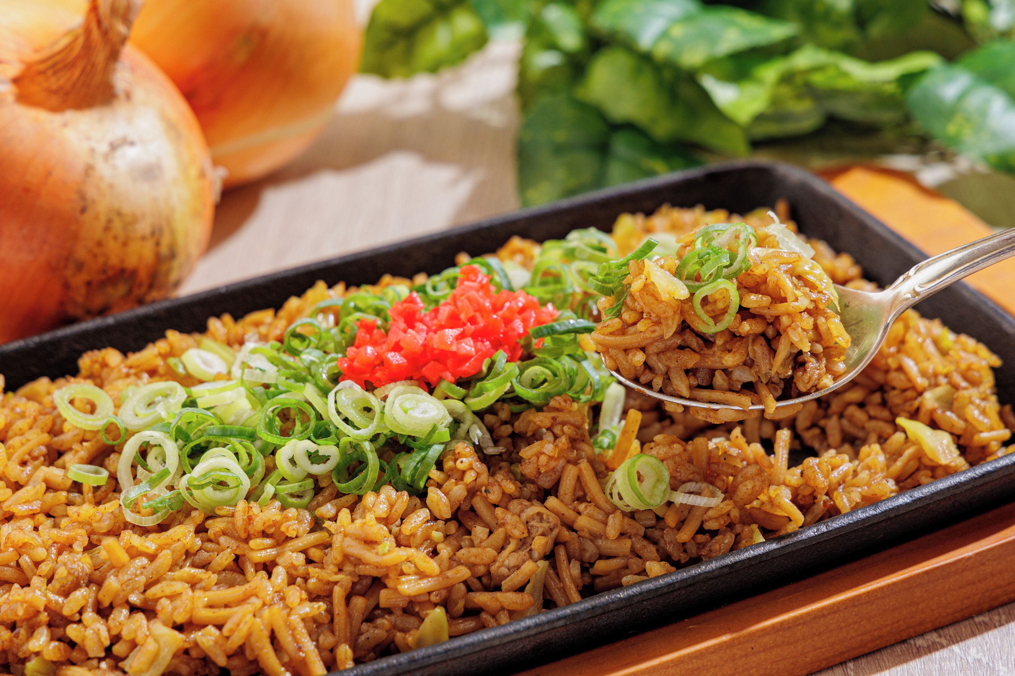 daily buffet breakfast (jpy 2090 per person)