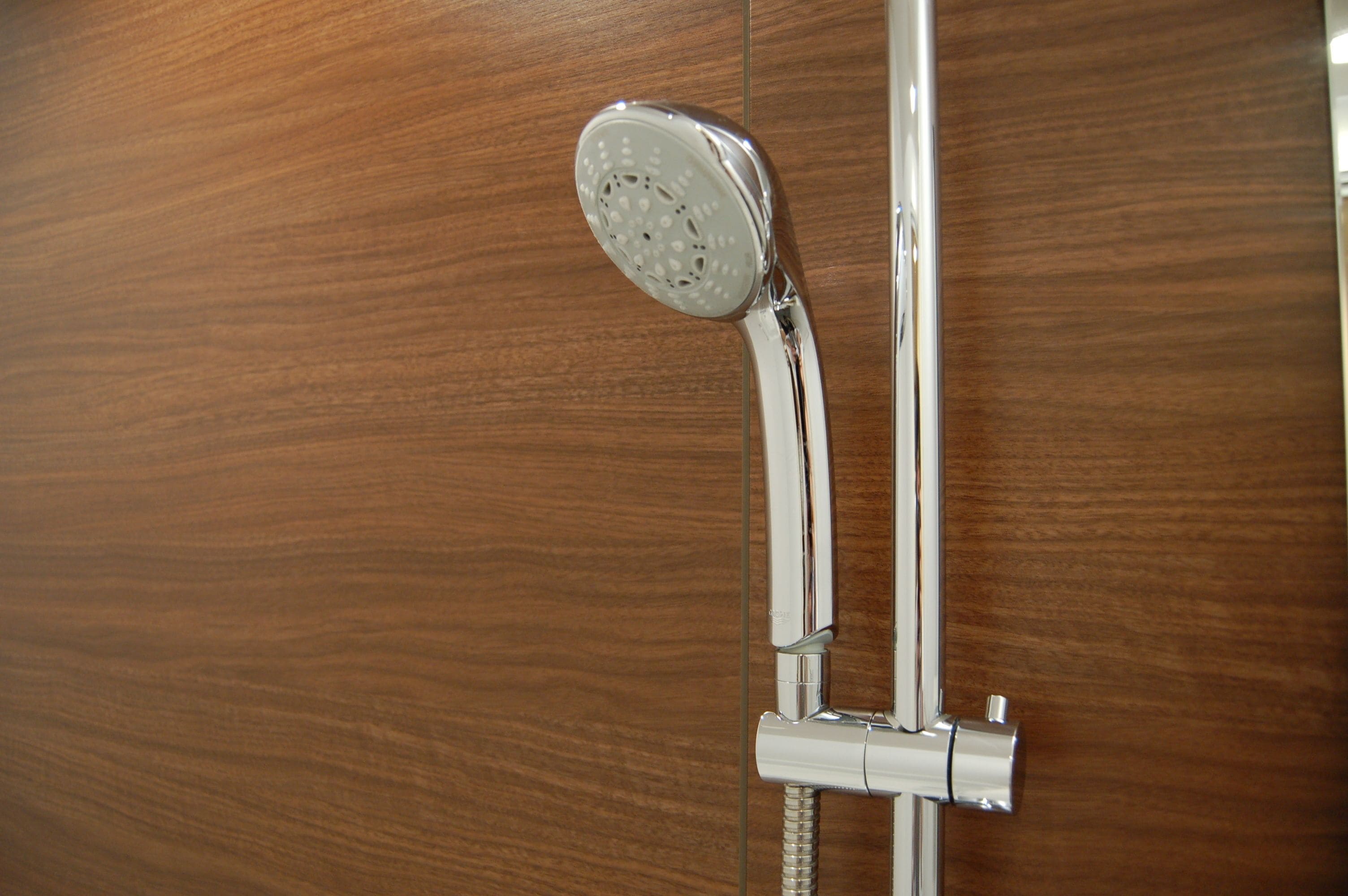 superior triple room, non smoking | bathroom amenities | combined shower/bathtub, free toiletries, hair dryer, slippers