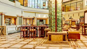 3 quầy bar/khu lounge