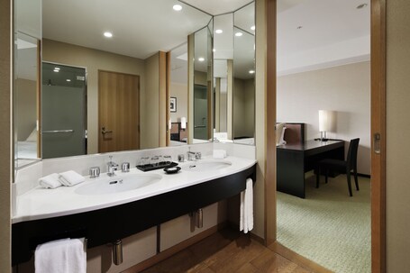 Hotel Granvia Kyoto - Image 49