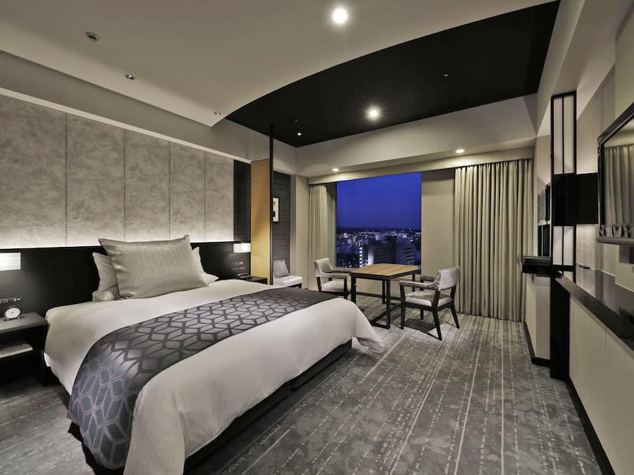 Non Smoking, 1 King Bed, Superior Room | Premium bedding, down comforters, minibar, in-room safe