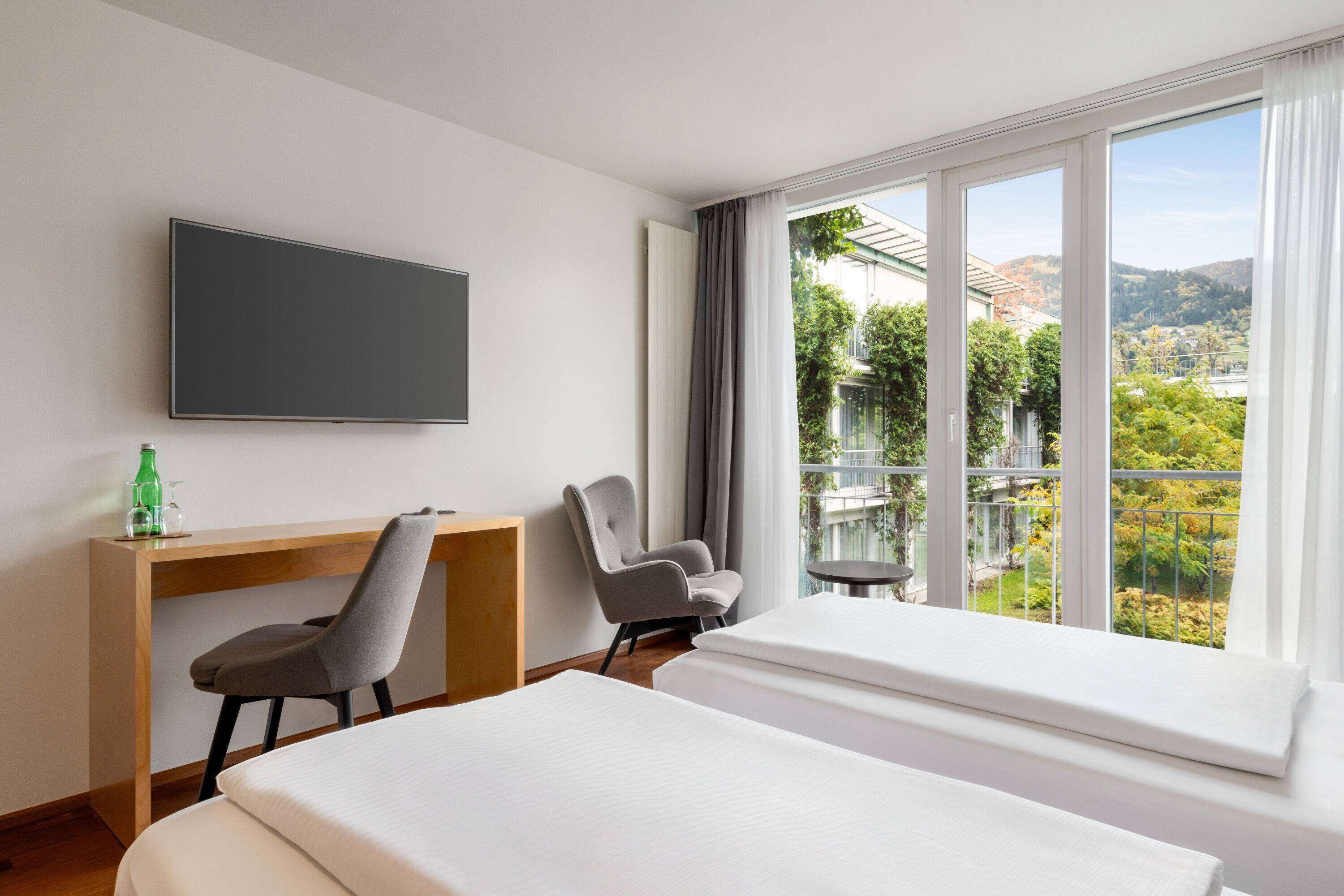 Executive-Doppelzimmer, 1 Doppelbett | Allergikerbettwaren, Zimmersafe, Schreibtisch, schallisolierte Zimmer