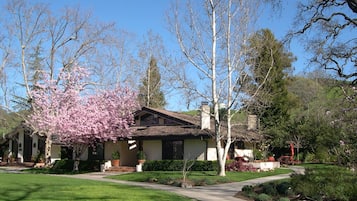 Grand Suite | Exterior