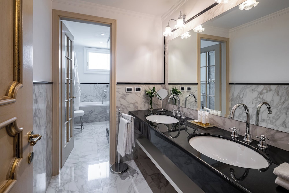 Baglioni Hotel Luna by null