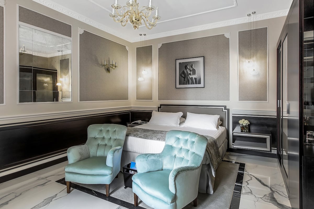 Deluxe-Zimmer (Grand) | Hochwertige Bettwaren, Daunenbettdecken, Minibar, Zimmersafe