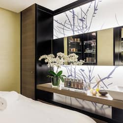Salas de tratamiento para parejas, sauna y baño de vapor