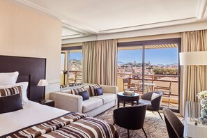 1 habitación, ropa de cama de alta calidad y minibar 