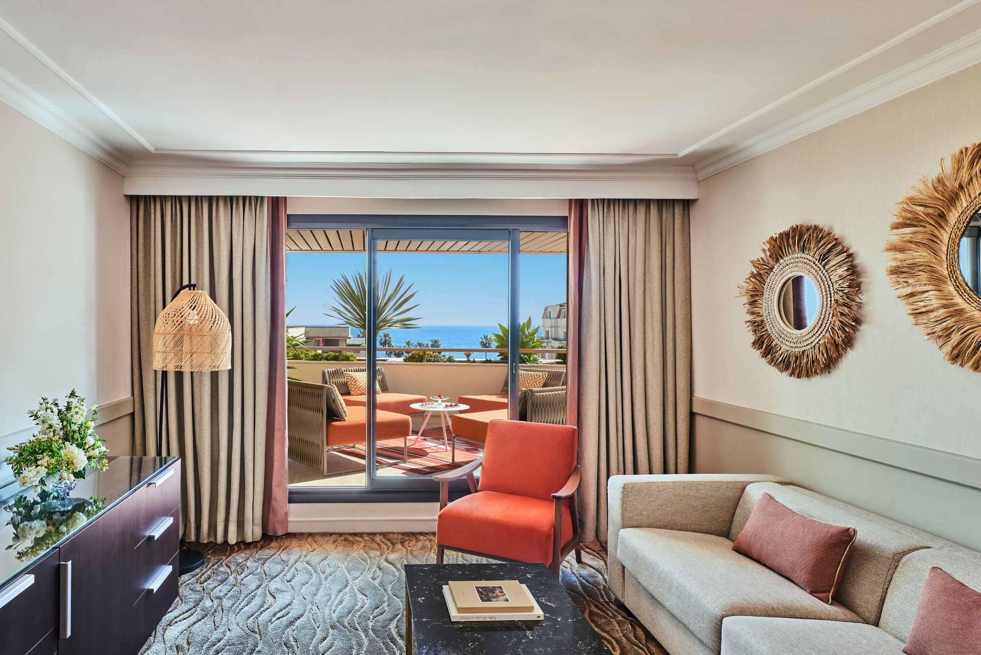 1 bedroom, premium bedding, minibar, in-room safe