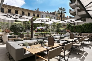 Daily buffet breakfast (EUR 34 per person)