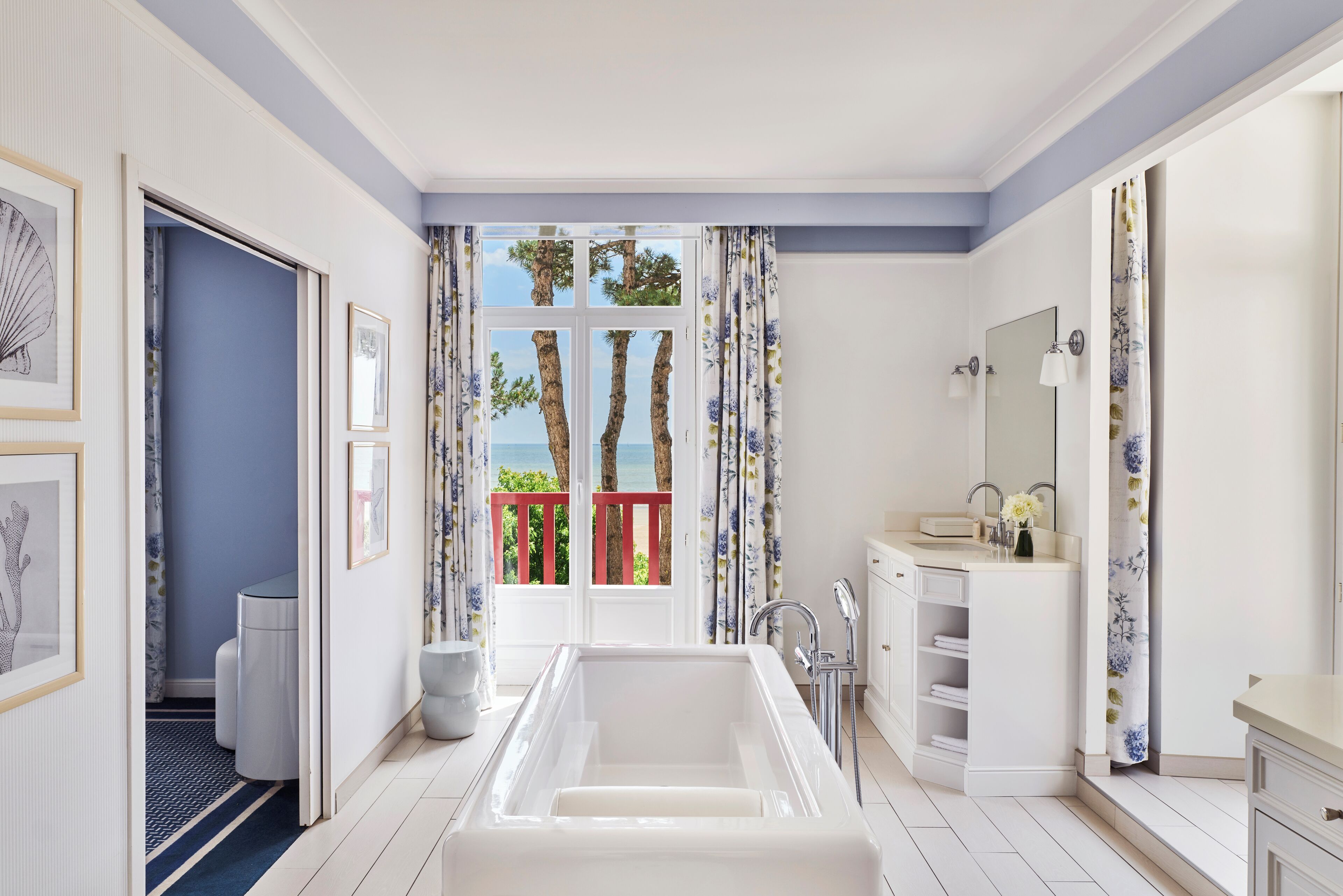 Foto - Hôtel Barrière L'Hermitage