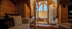 Junior Room, Sauna, Mountain View | Room amenity