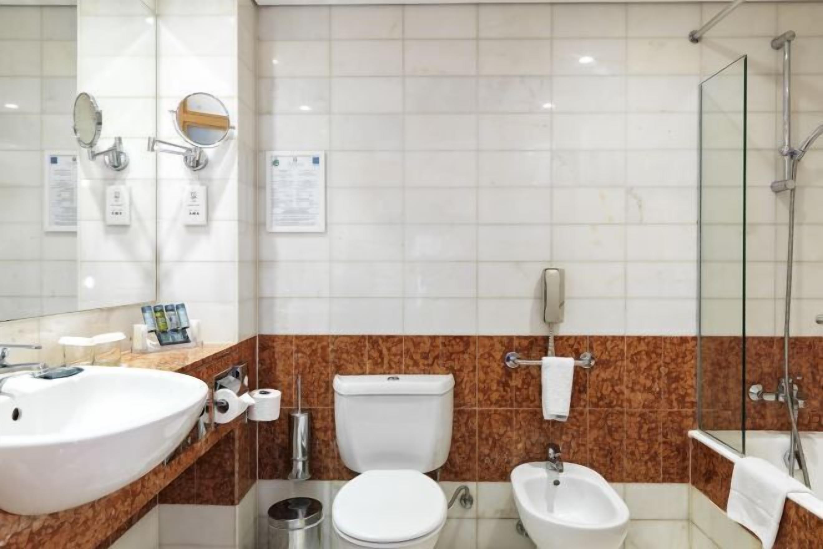 Phòng tắm | Đồ dùng nhà tắm thân thiện với môi trường, máy sấy tóc 