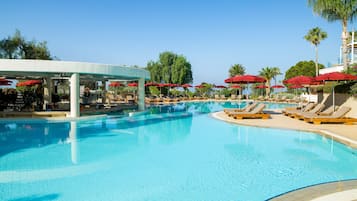 Indoor pool, 2 outdoor pools, pool umbrellas, sun loungers