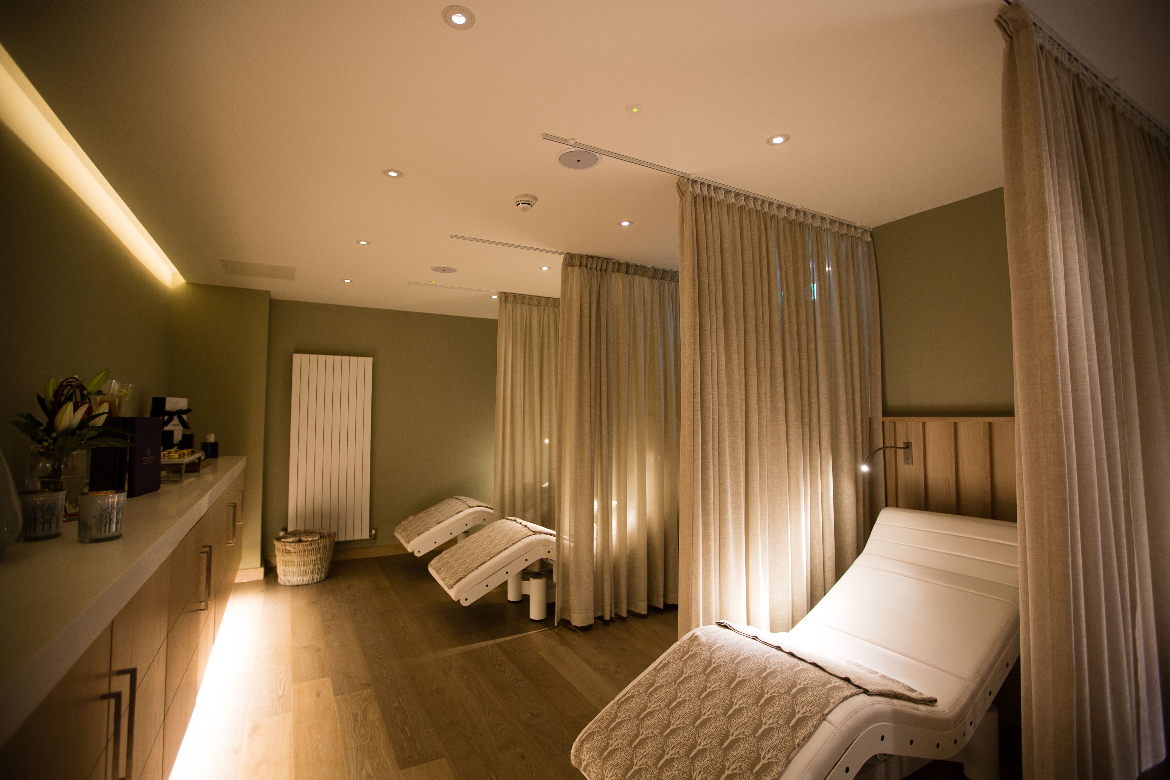 couples treatment room(s), body treatments, hydrotherapy, aromatherapy