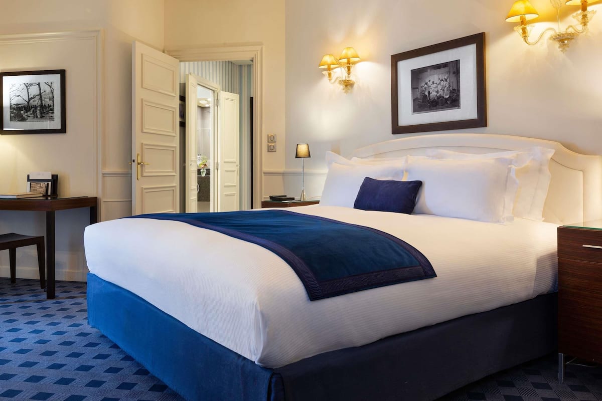 Junior-Suite, 1 Doppelbett, Stadtblick (Circular)