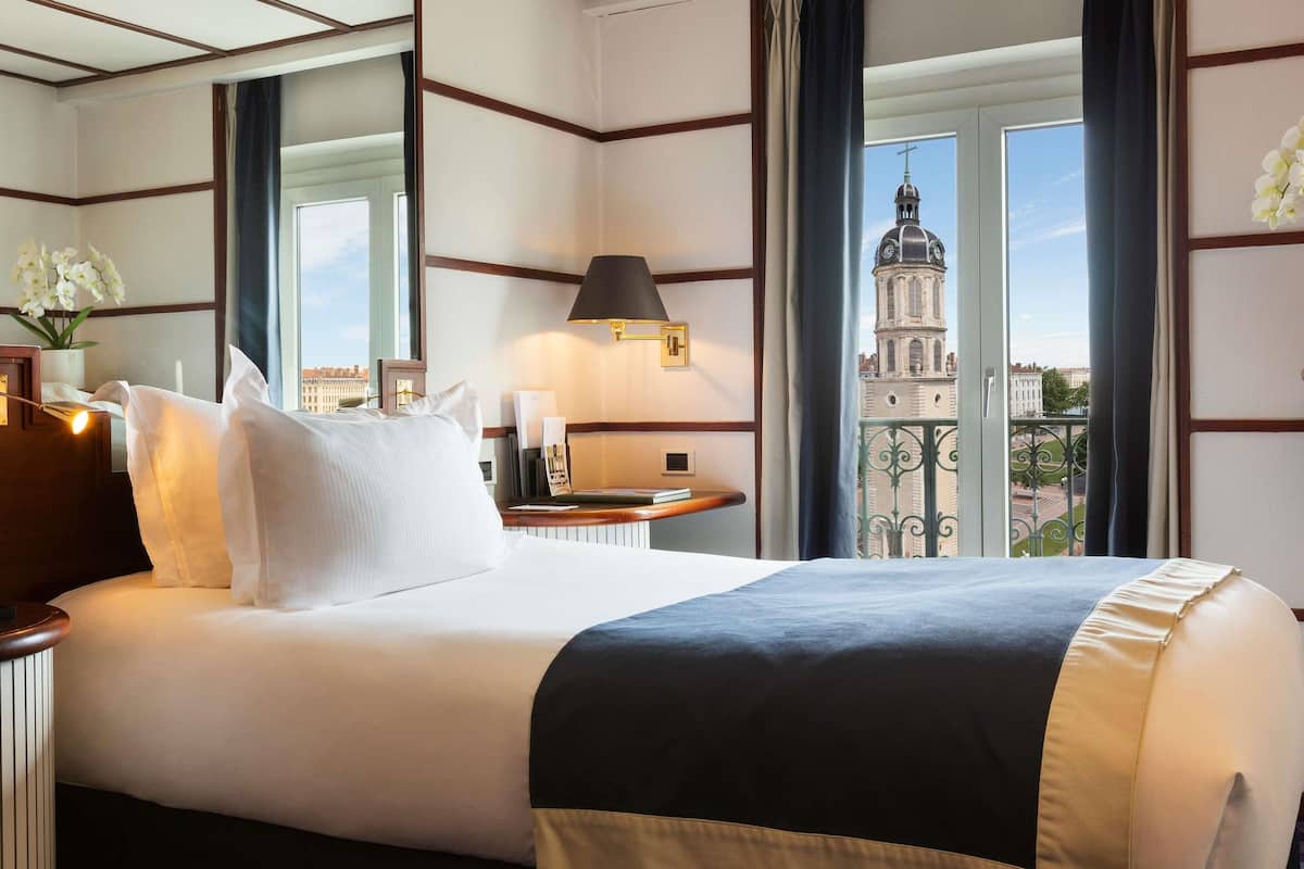 Chambre Classique, 1 lit une place, vue ville