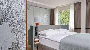 Quarto executivo | Roupas de cama antialérgicas, frigobar, cofres nos quartos