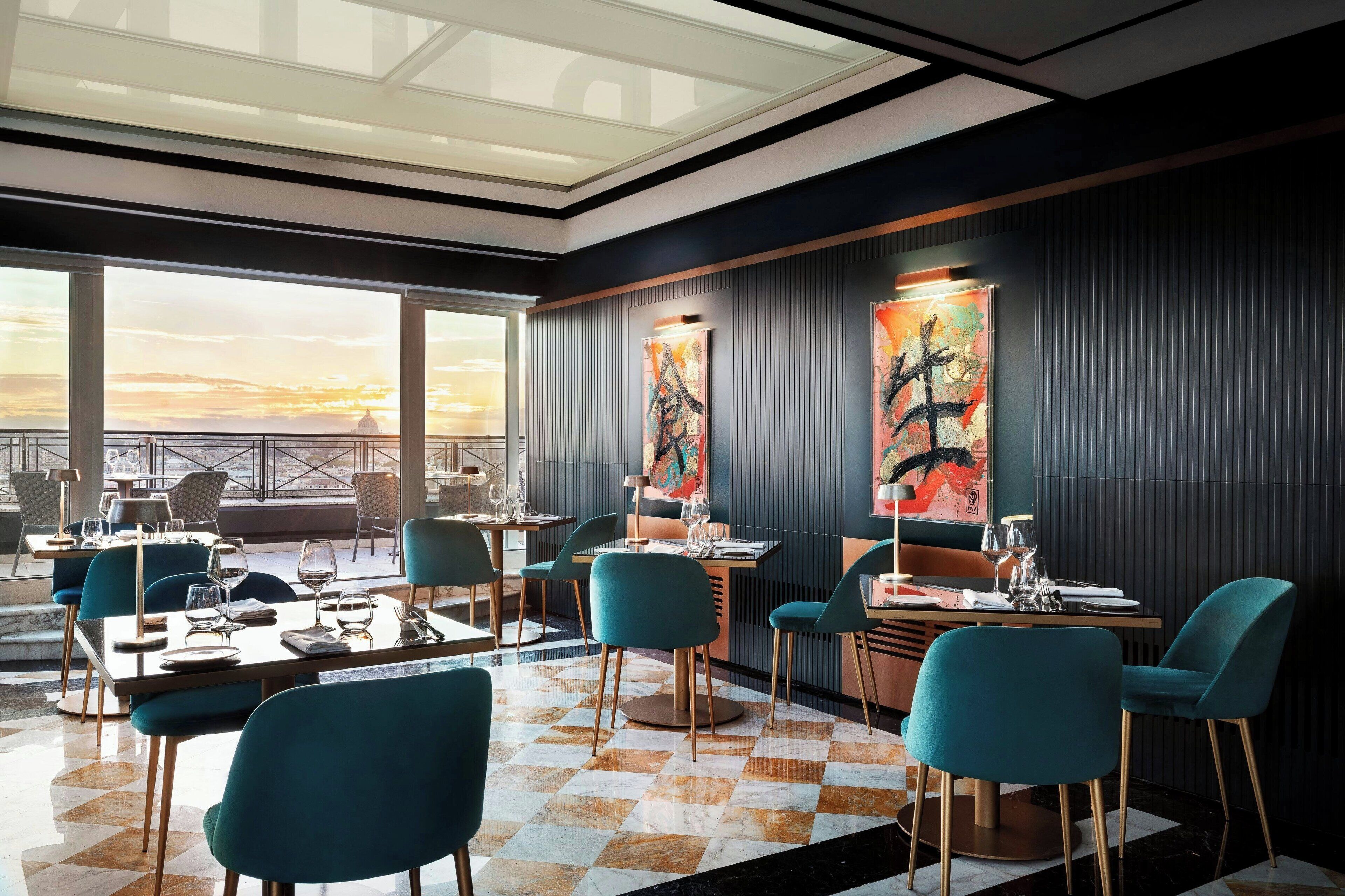 lunch and dinner served, international cuisine