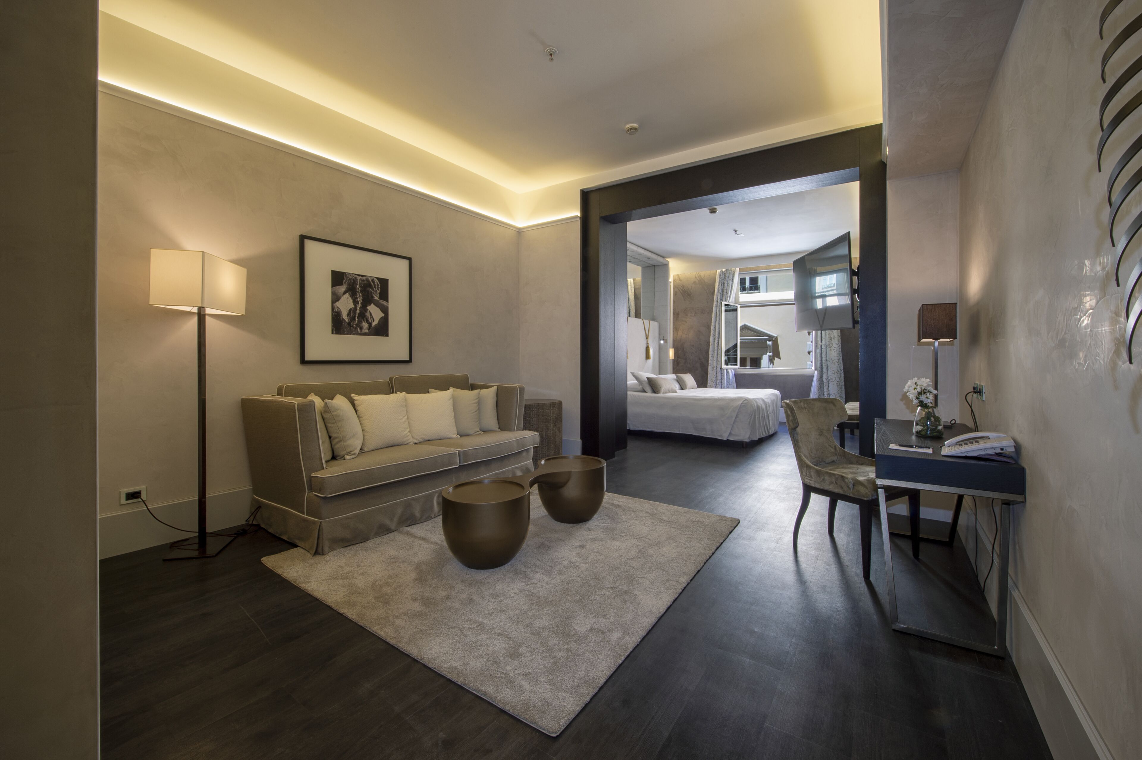 1 bedroom, premium bedding, minibar, in-room safe