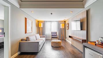 Hypo-allergenic bedding, pillow-top beds, minibar, in-room safe