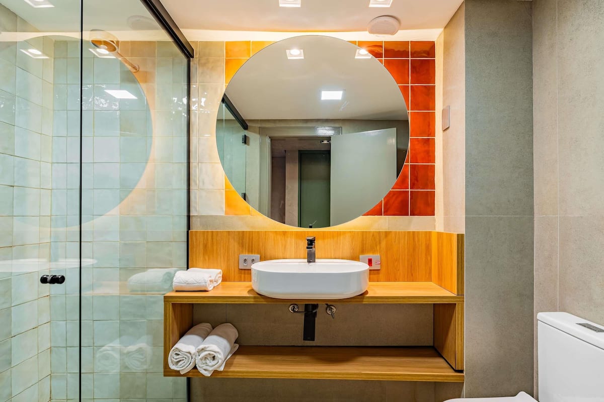 Hypo-allergenic bedding, pillow-top beds, minibar, in-room safe