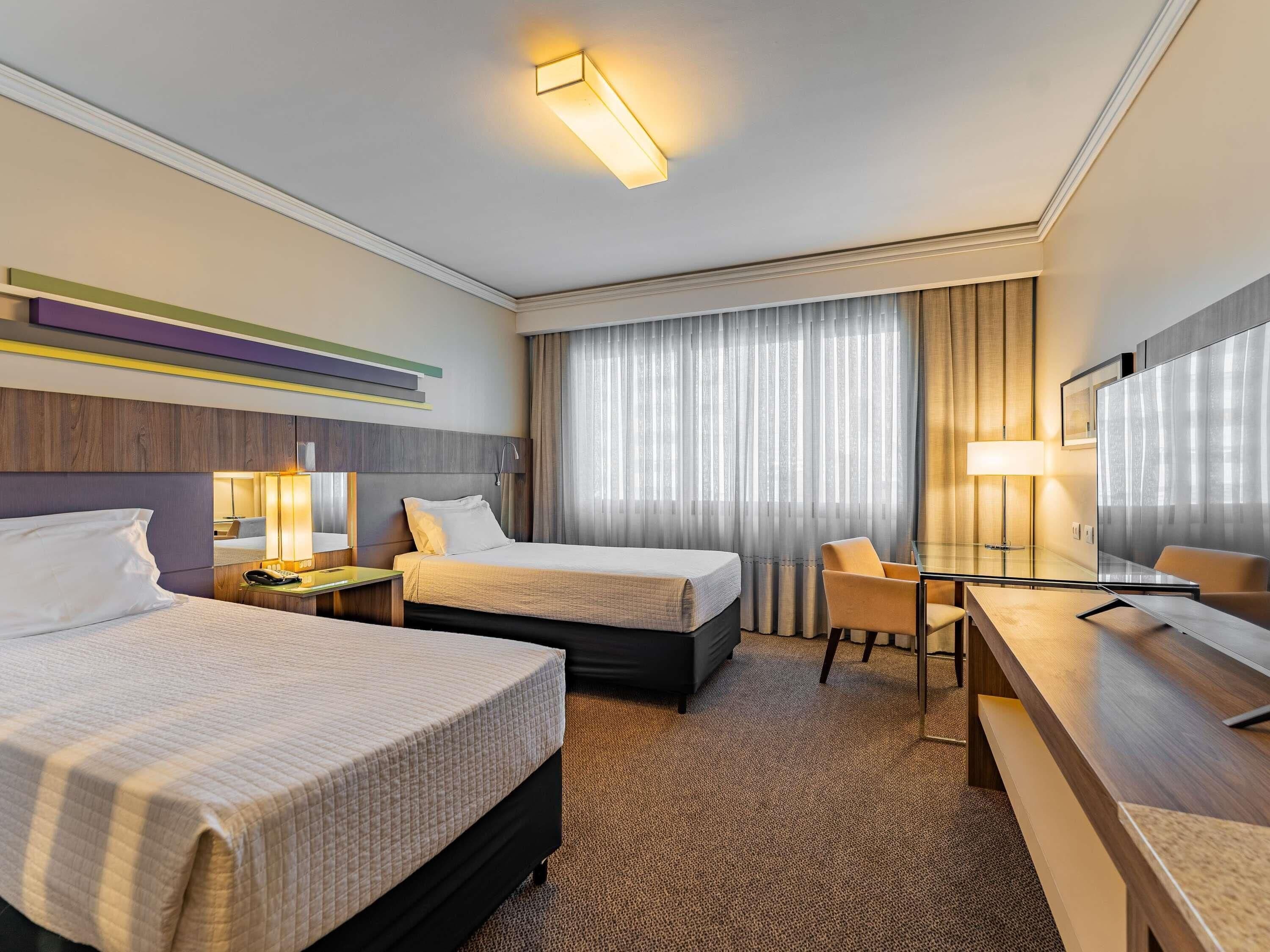 Superior Room, 2 Twin Beds | Hypo-allergenic bedding, pillowtop beds, minibar, in-room safe